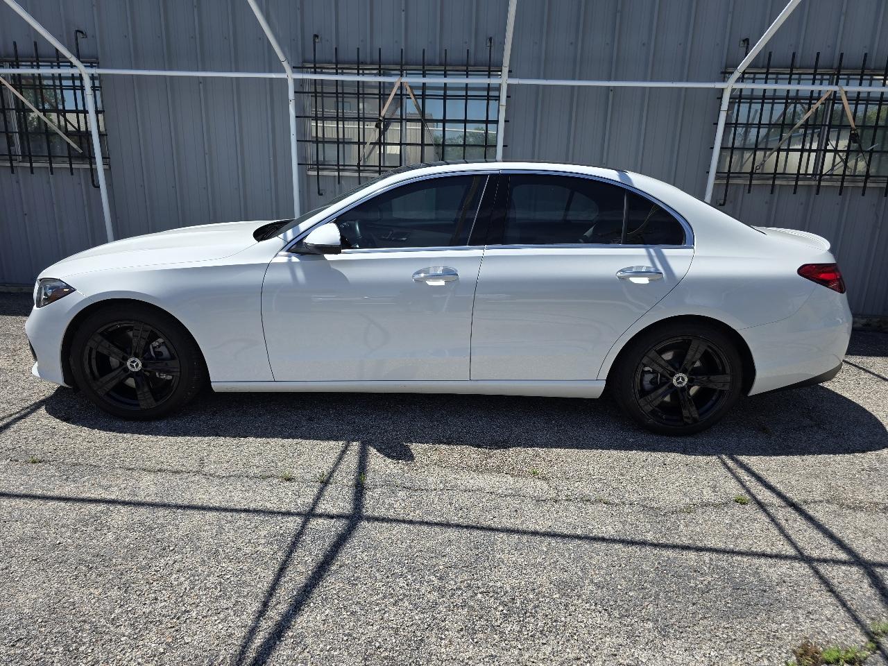Mercedes-Benz C-Class  2022