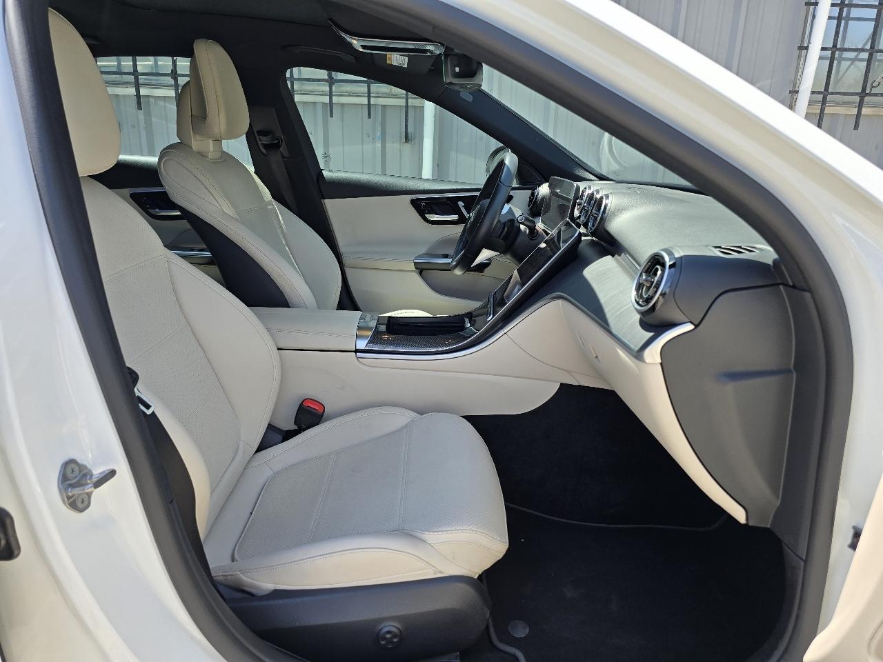 Mercedes-Benz C-Class  2022