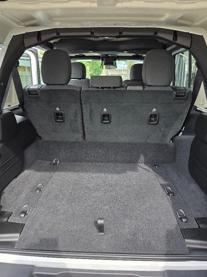2025 Jeep Wrangler 4xe Sahara 4XE - Photo 20
