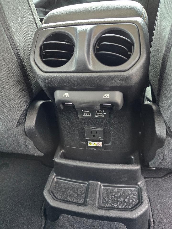 2025 Jeep Wrangler 4xe Sahara 4XE - Photo 22