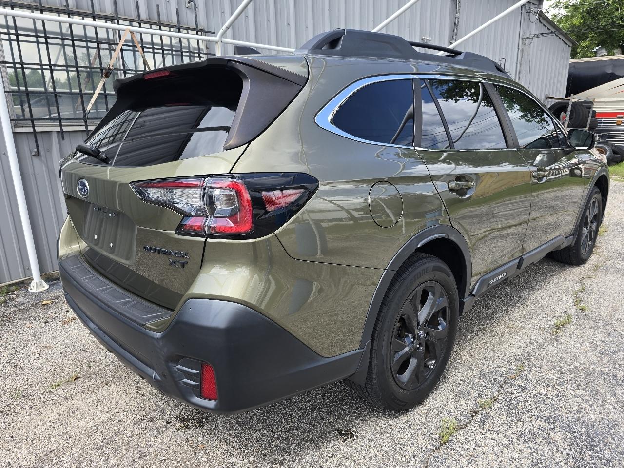 Subaru Outback  2021