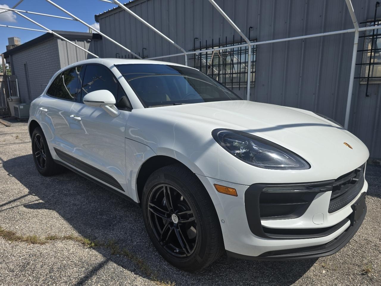 Porsche Macan  2024