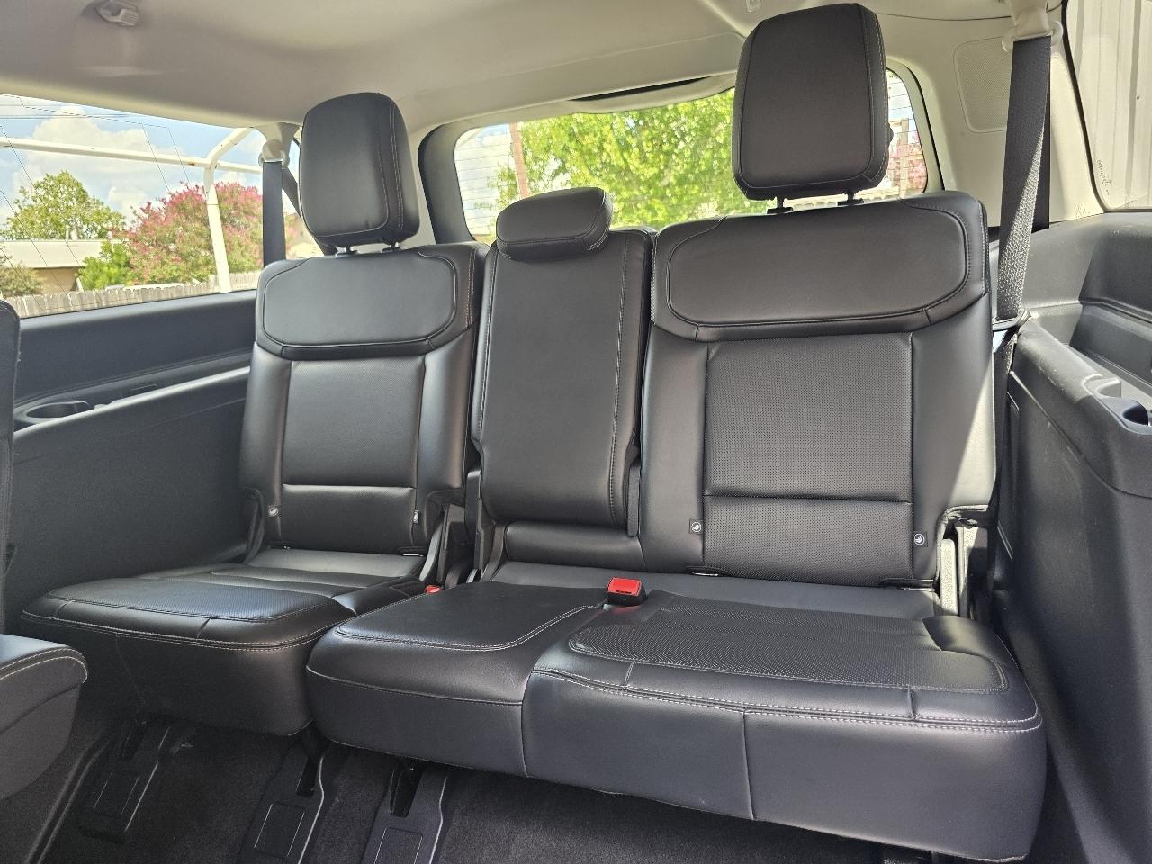 Ford Expedition MAX Platinum 4WD 2025