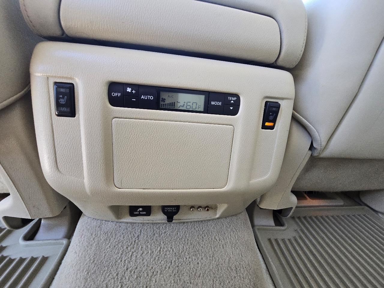Infiniti QX80 2WD 2015