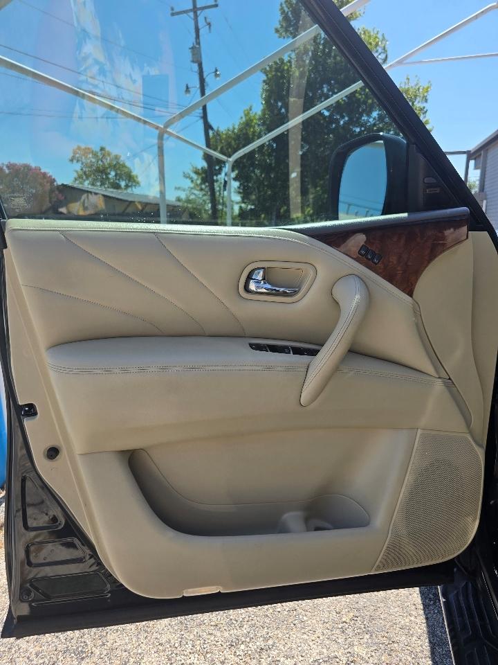 Infiniti QX80 2WD 2015