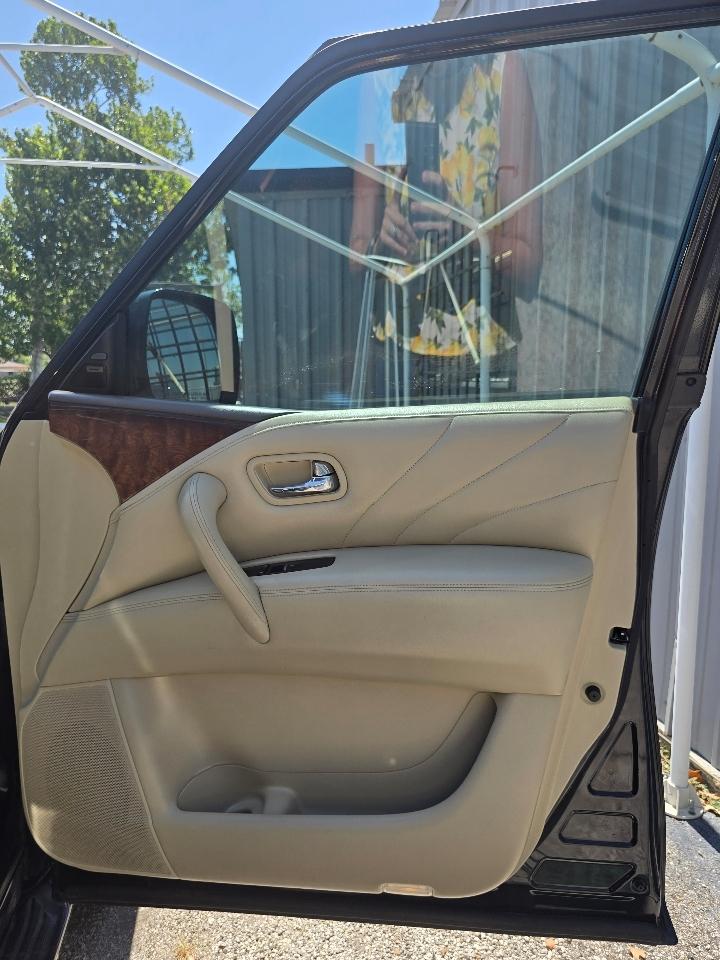 Infiniti QX80 2WD 2015