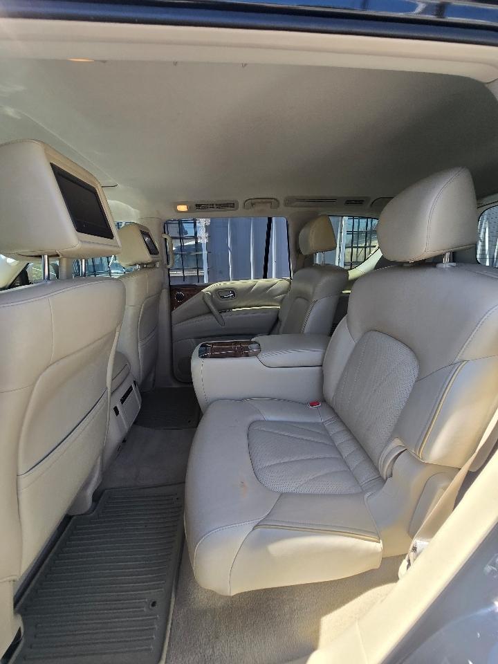 Infiniti QX80 2WD 2015