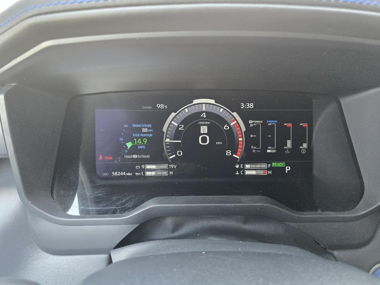 Toyota Tundra Platinum CrewMax 4WD Hybrid 2023