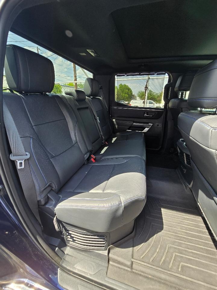 Toyota Tundra Platinum CrewMax 4WD Hybrid 2023