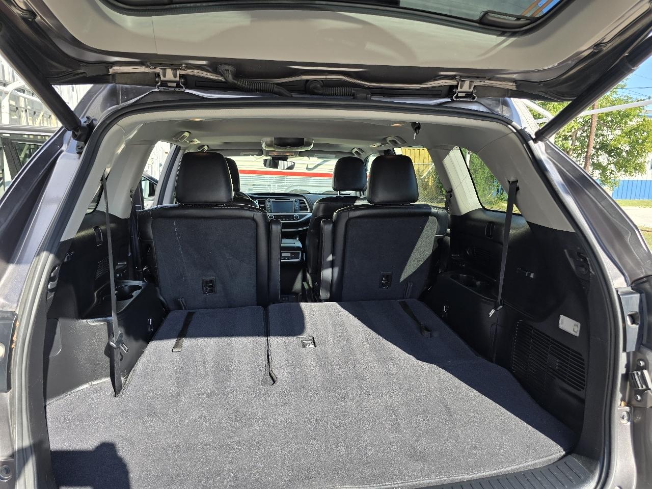 Toyota Highlander  2017