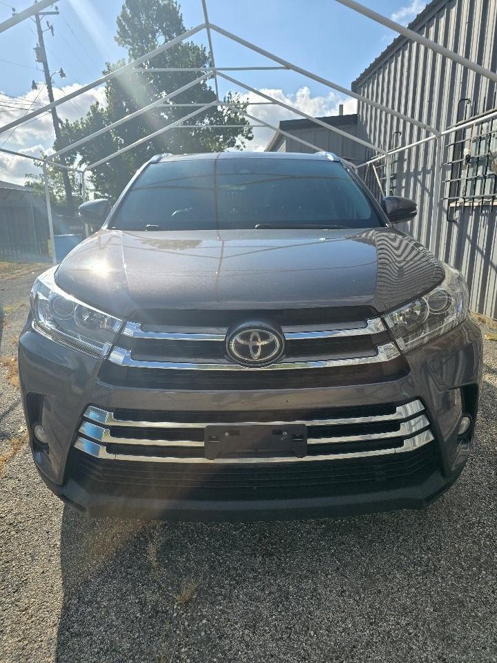 Toyota Highlander  2017