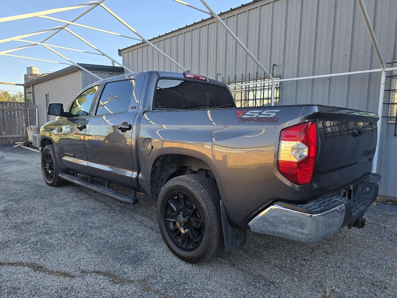 Toyota Tundra SR5 CrewMax 5.5' Bed 5.7L (Natl) 2021