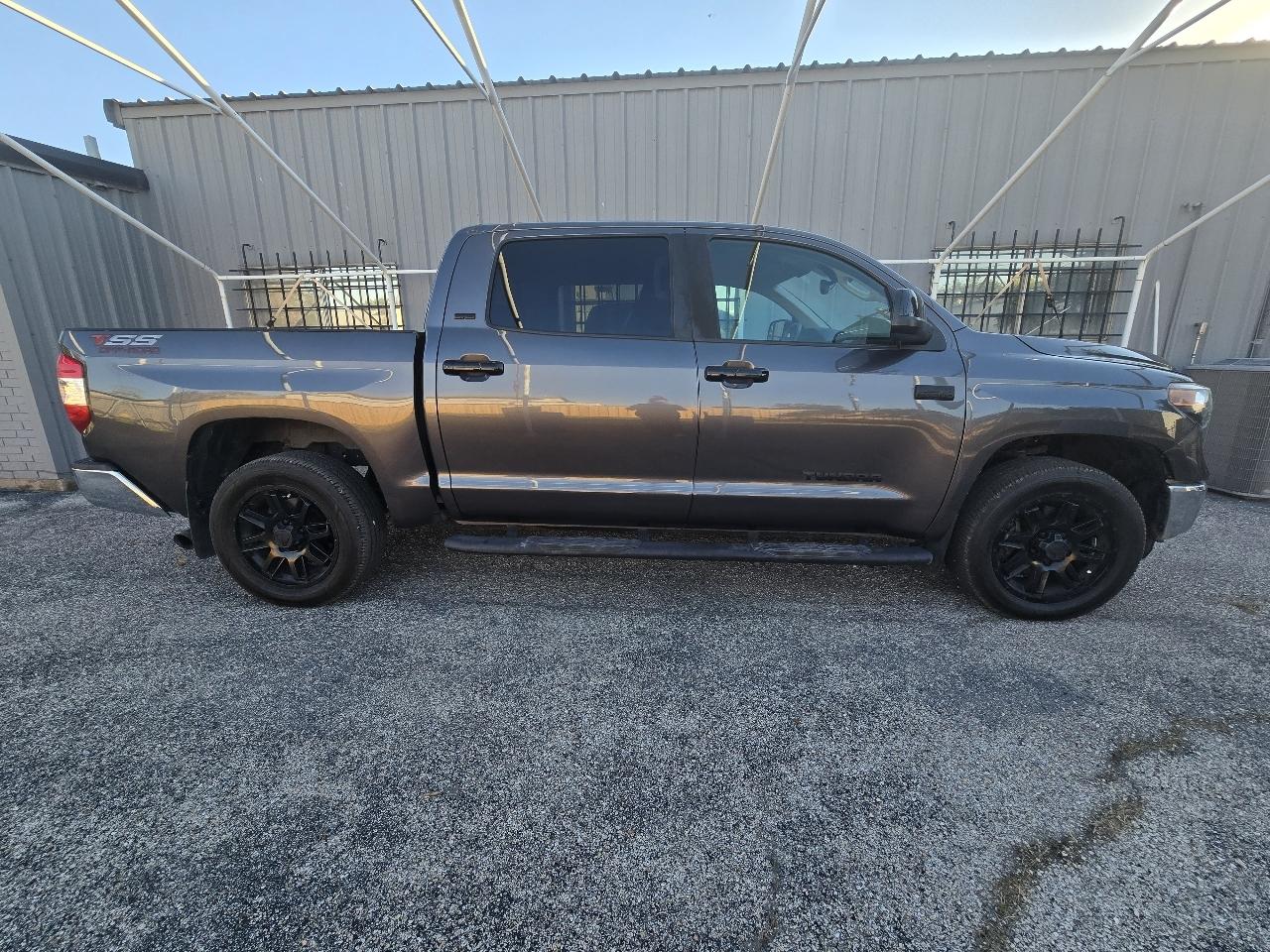 Toyota Tundra SR5 CrewMax 5.5' Bed 5.7L (Natl) 2021