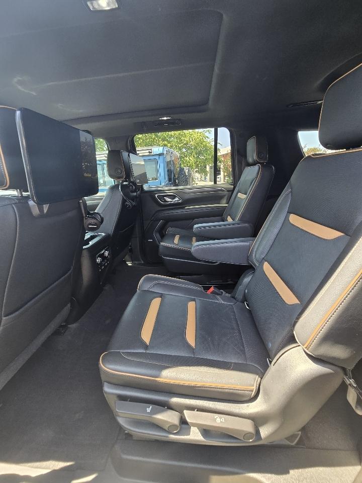 GMC Yukon XL  2021