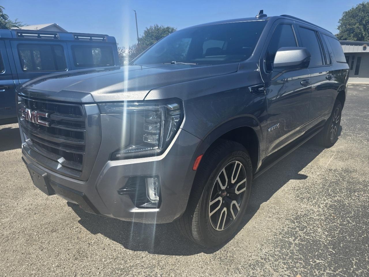 2021 GMC Yukon XL 1500 AT4
