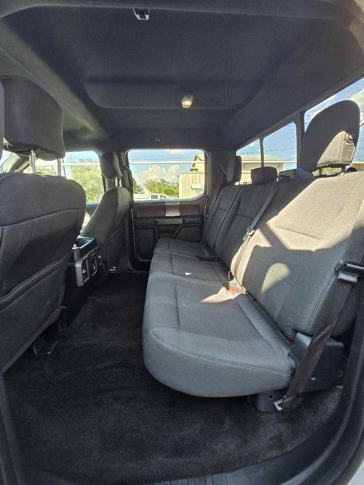 Ford F-150 4WD SuperCrew 145" XL 2016
