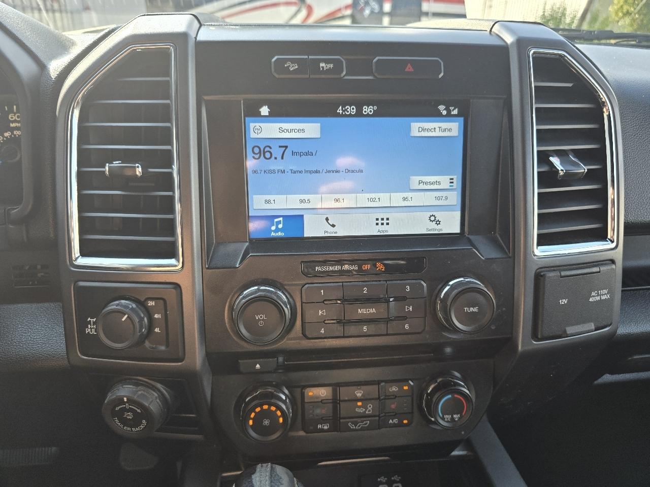 Ford F-150 4WD SuperCrew 145" XL 2016
