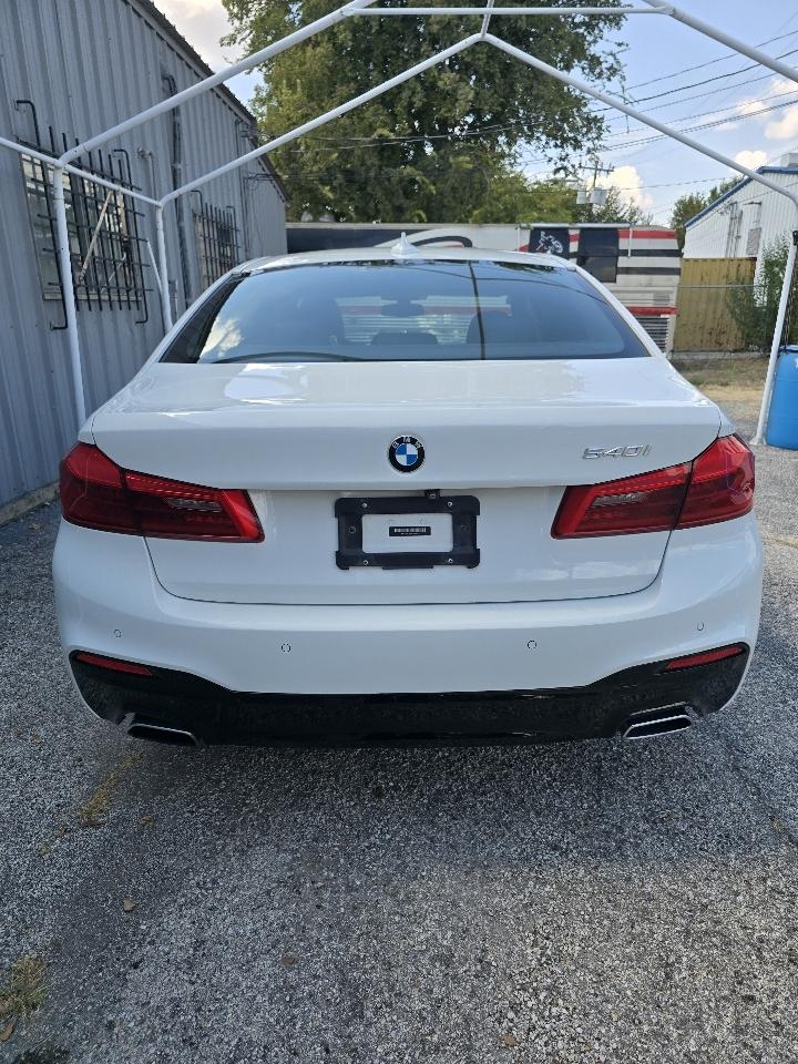 BMW 5 Series 540i Sedan 2017