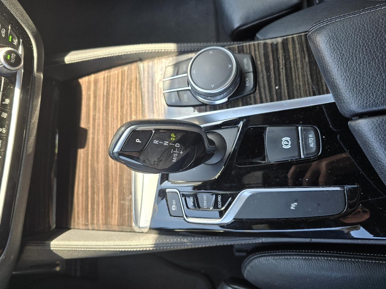 BMW 5 Series 540i Sedan 2017
