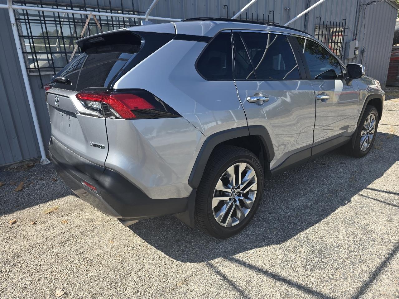 Toyota RAV4 Limited FWD (Natl) 2020