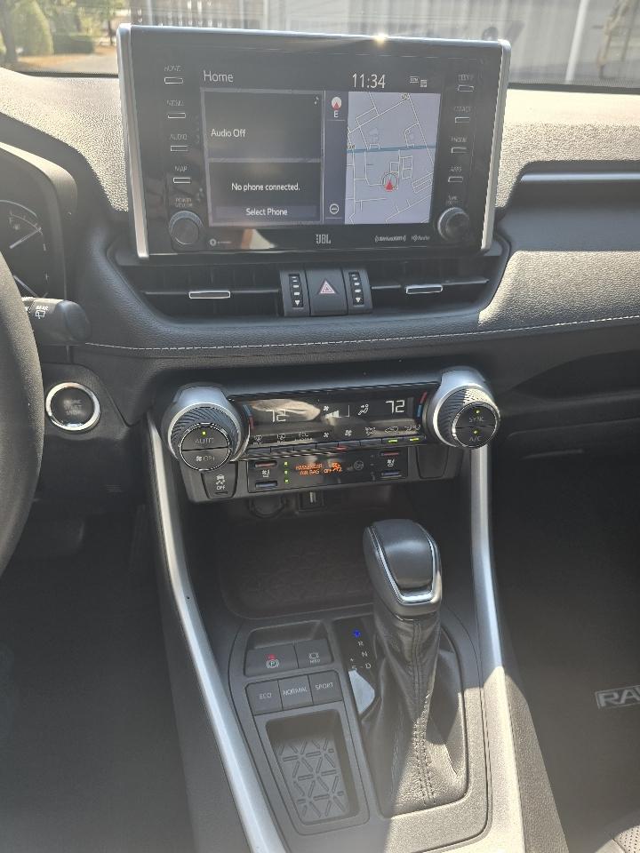 Toyota RAV4 Limited FWD (Natl) 2020
