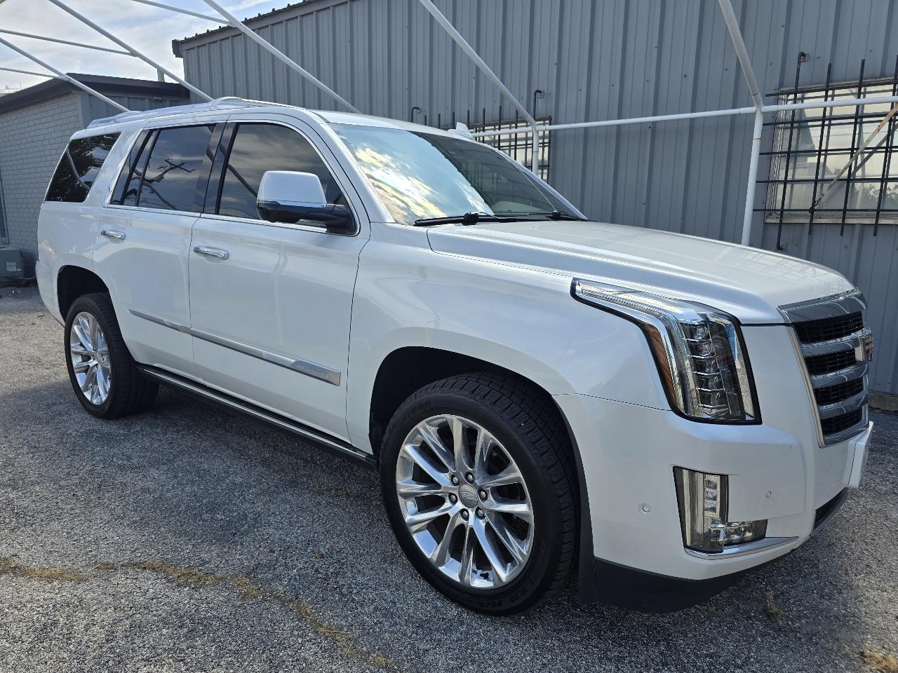 Cadillac Escalade 2WD 4dr Premium Luxury 2020