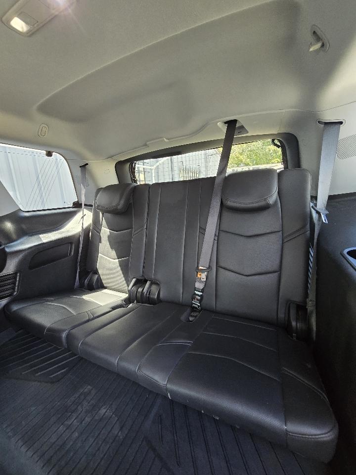 Cadillac Escalade 2WD 4dr Premium Luxury 2020