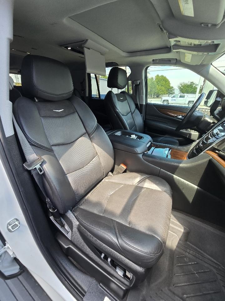 Cadillac Escalade 2WD 4dr Premium Luxury 2020