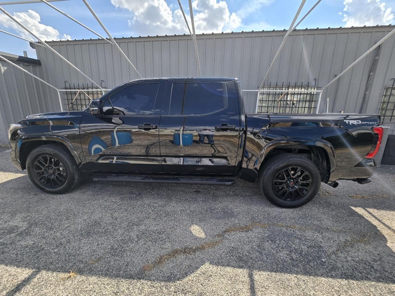 Toyota Tundra 2WD SR5 CrewMax 5.5' Bed (Natl) 2023