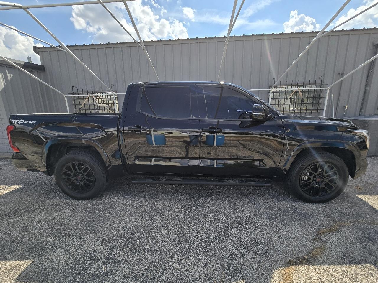 Toyota Tundra 2WD SR5 CrewMax 5.5' Bed (Natl) 2023