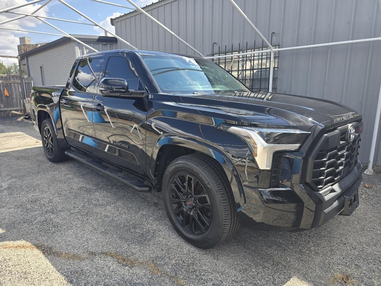 Toyota Tundra 2WD SR5 CrewMax 5.5' Bed (Natl) 2023