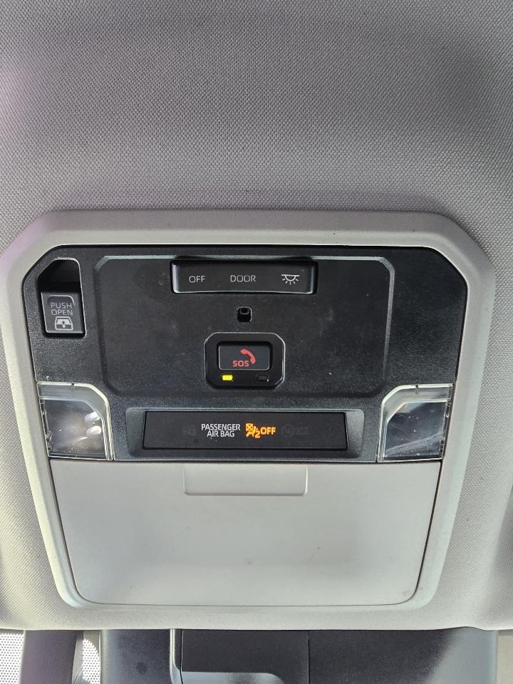 Toyota Tundra 2WD SR5 CrewMax 5.5' Bed (Natl) 2023