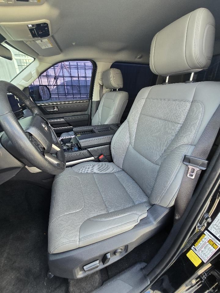 Toyota Tundra 2WD SR5 CrewMax 5.5' Bed (Natl) 2023