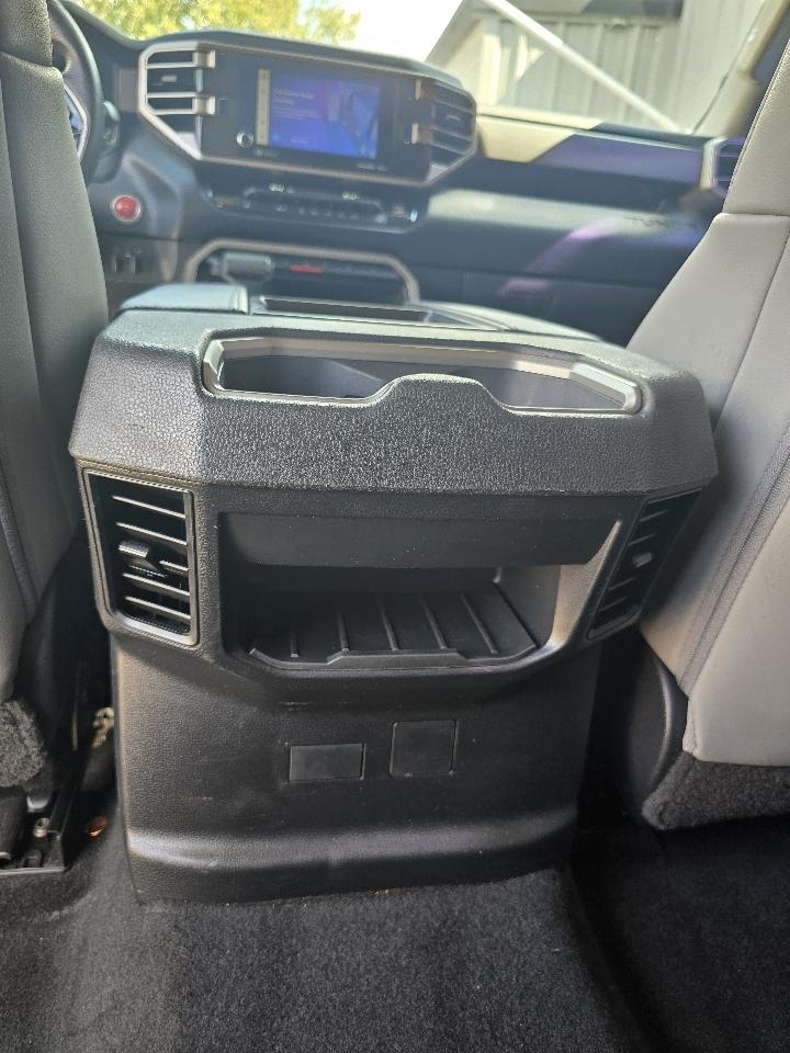 Toyota Tundra 2WD SR5 CrewMax 5.5' Bed (Natl) 2023