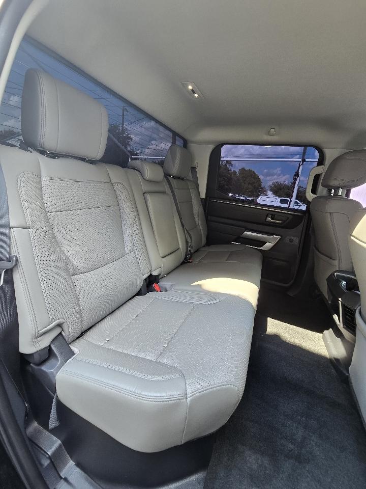 Toyota Tundra 2WD SR5 CrewMax 5.5' Bed (Natl) 2023