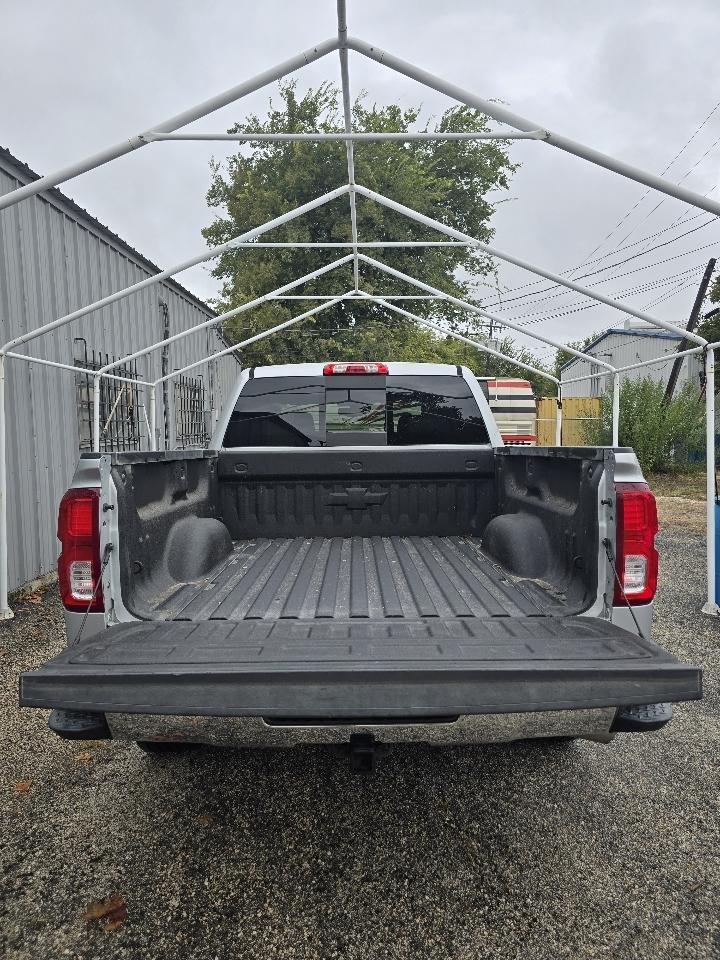 Chevrolet Silverado 1500 4WD Crew Cab 143.5" LTZ w/1LZ 2017