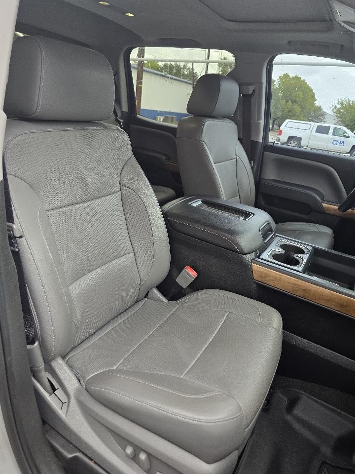 Chevrolet Silverado 1500 4WD Crew Cab 143.5" LTZ w/1LZ 2017