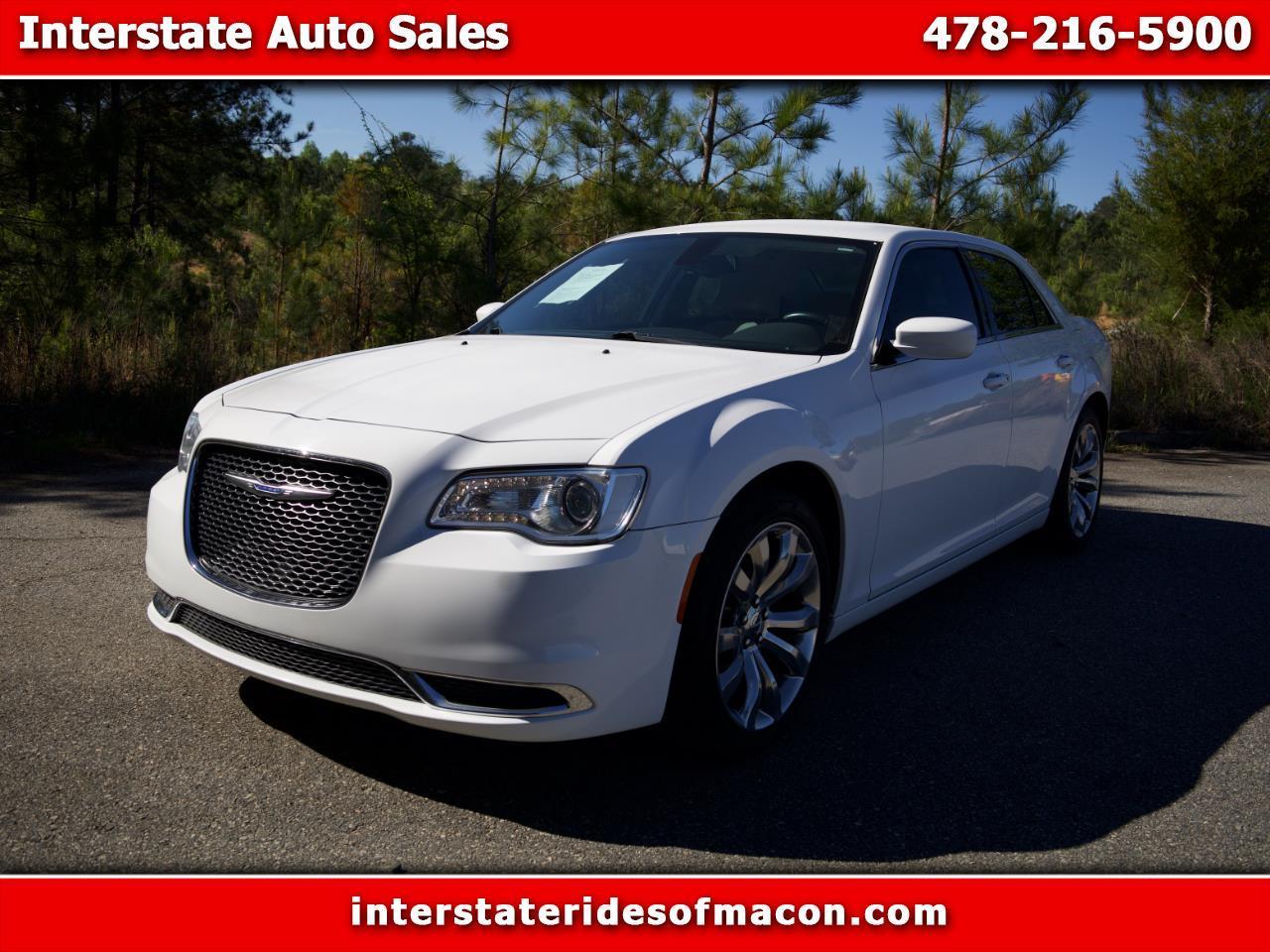 2018 Chrysler 300 Touring
