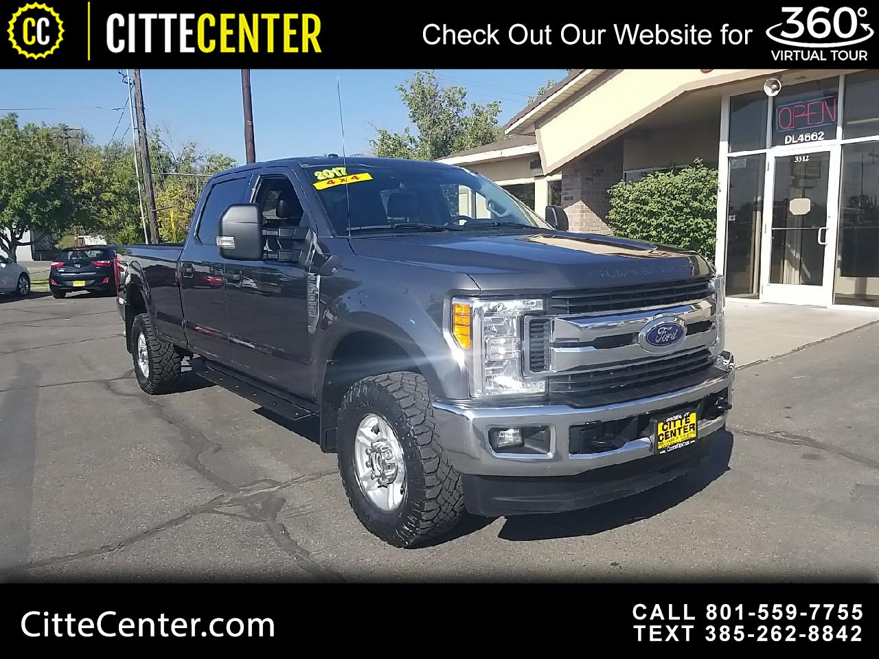 Ford Super Duty F-350 SRW XLT 4WD Crew Cab 8' Box 2017