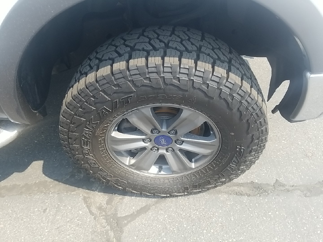 Ford F-150 4WD SuperCrew 145" XLT 2014