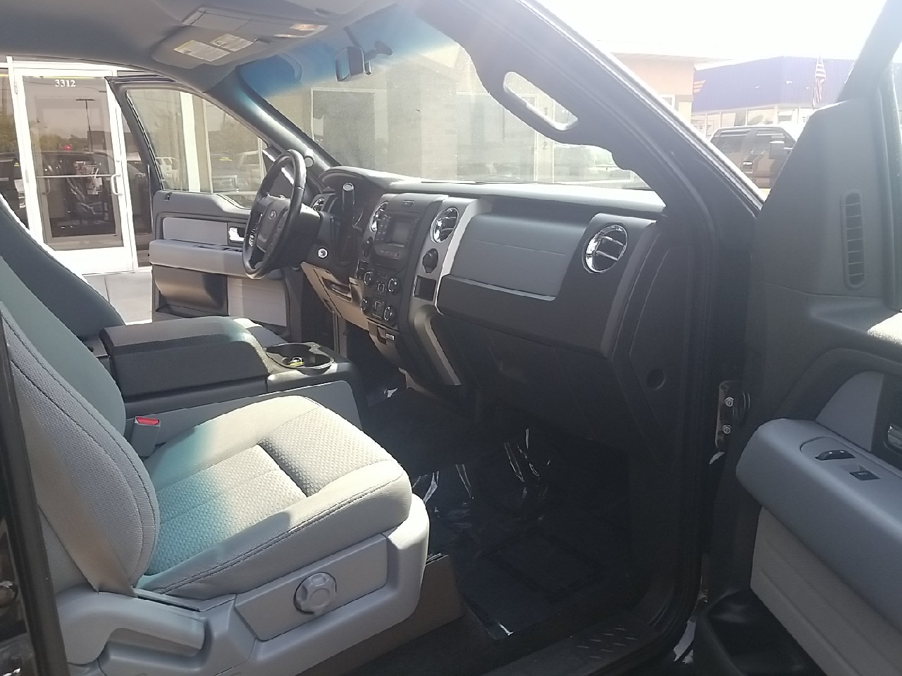 Ford F-150 4WD SuperCrew 157" XLT 2014