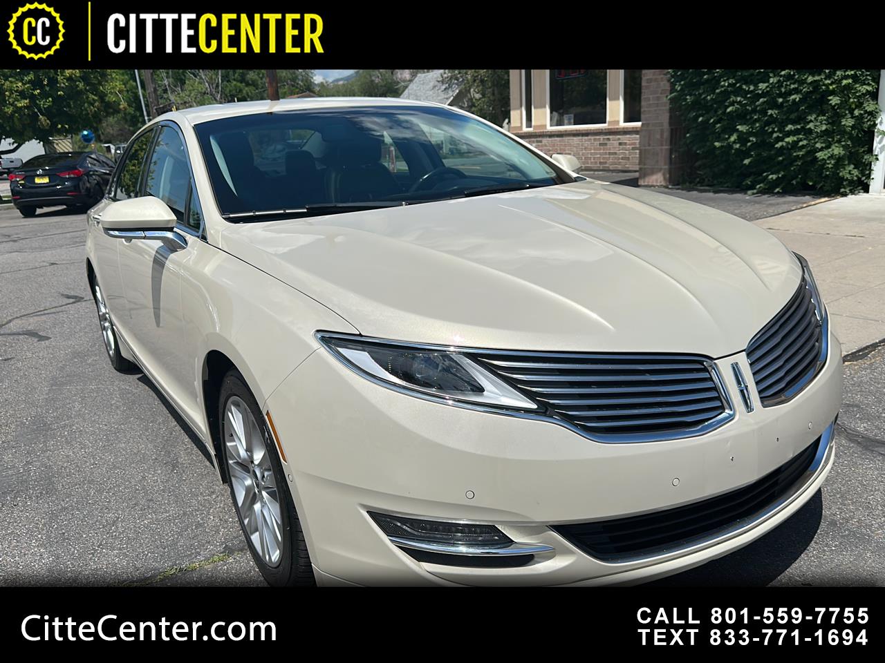 2016 Lincoln MKZ 4D Sedan AWD