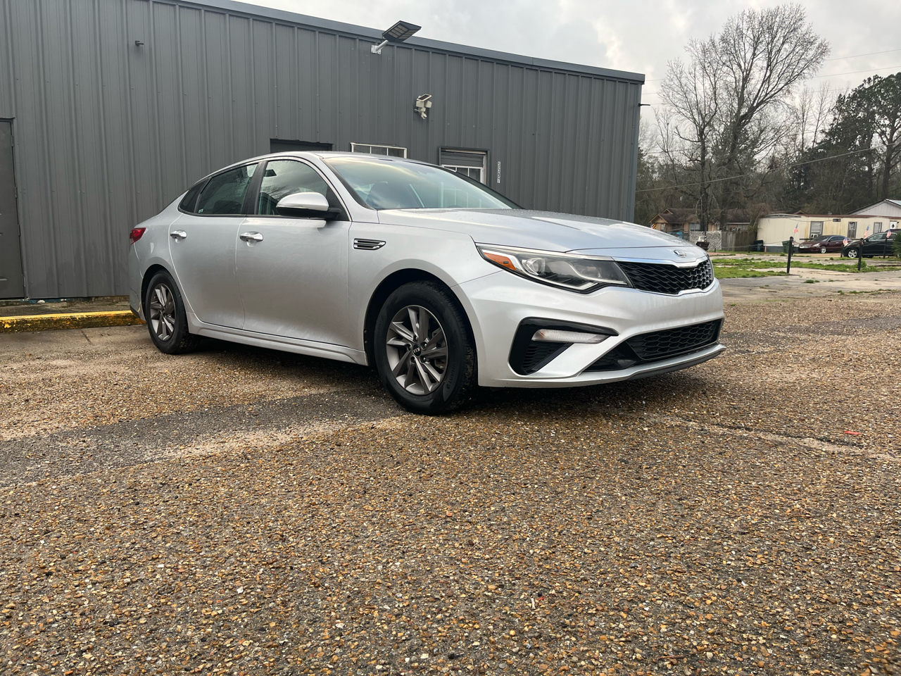 2020 Kia Optima LX's photo