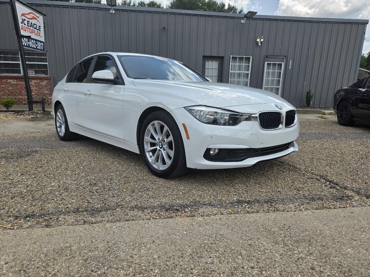 2016 BMW 3-Series 320i xDrive Sedan