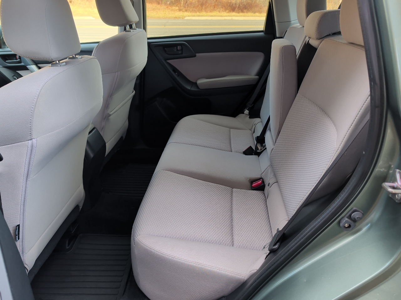 Subaru Forester 2.5i Premium PZEV CVT 2016