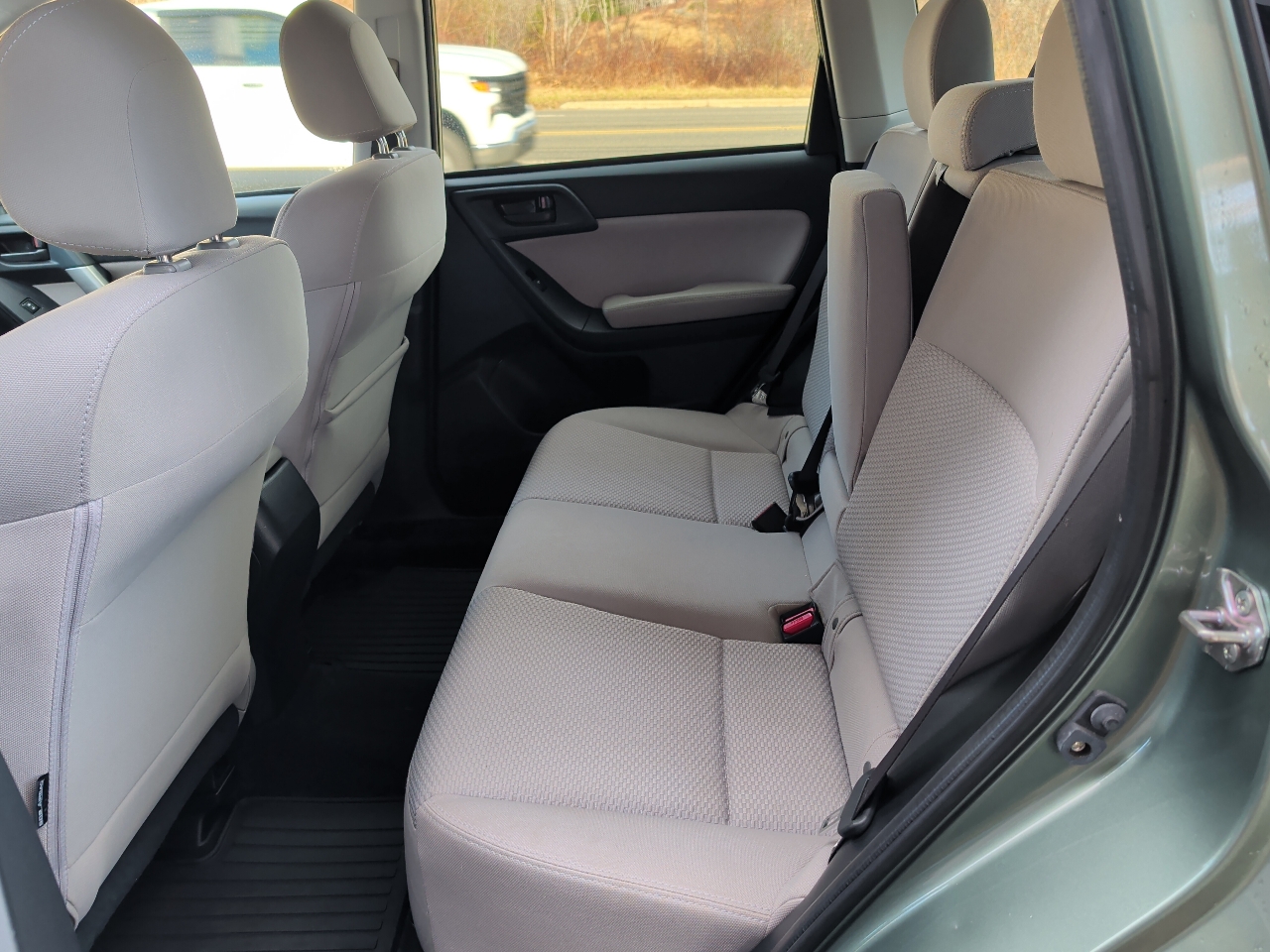 Subaru Forester 2.5i Premium PZEV CVT 2016