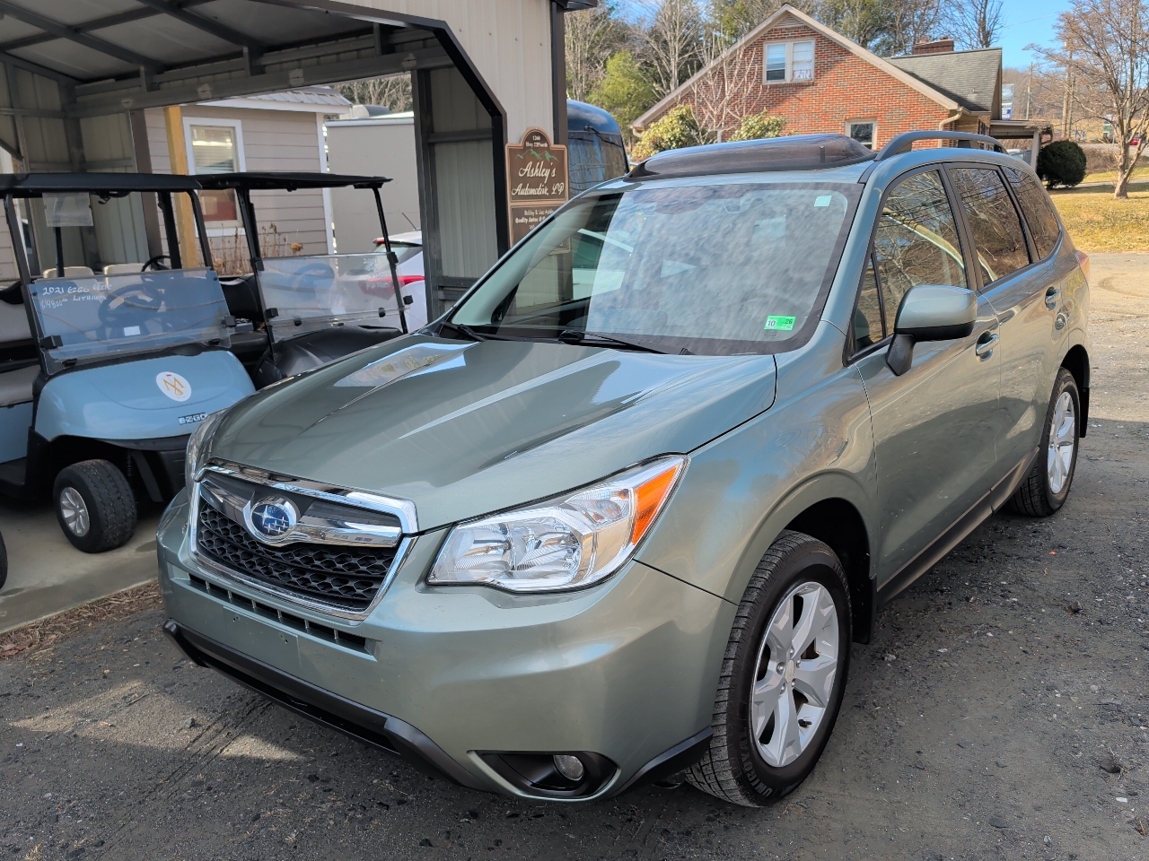 Subaru Forester 2.5i Premium PZEV CVT 2016