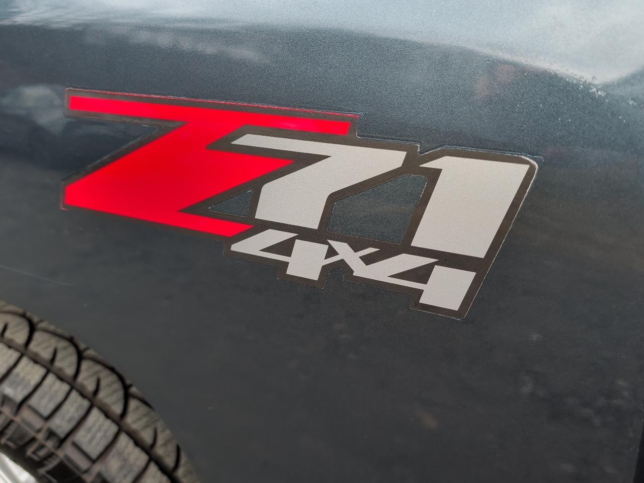 Chevrolet Trucks Pickup  2012