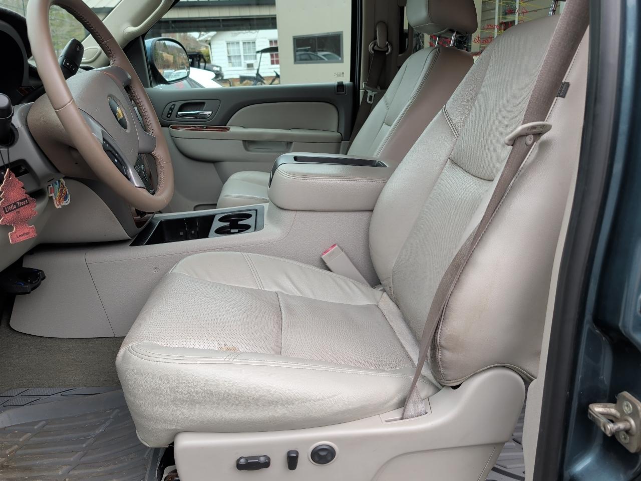 Chevrolet Trucks Pickup  2012