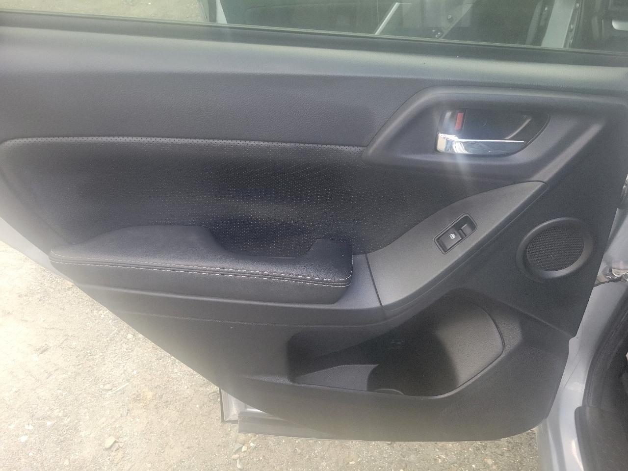 Subaru Forester 2.0XT Touring 2015